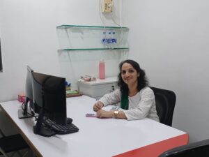 Read more about the article Maximizing Dental Marketing ROI: A Success Story with Dr. Manjula Pillai (DentoXpert Dental Clinic)